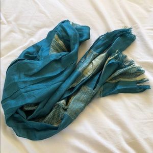 Teal scarf with gold threads
